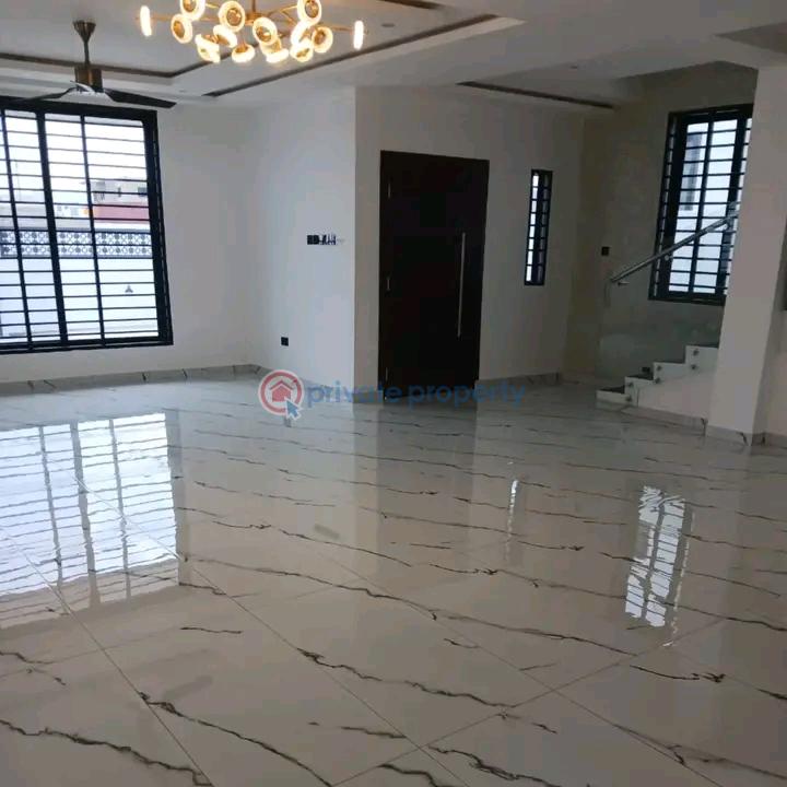 4 bedroom Townhouse For Sale East Airport Airport Residential Area Accra - 4