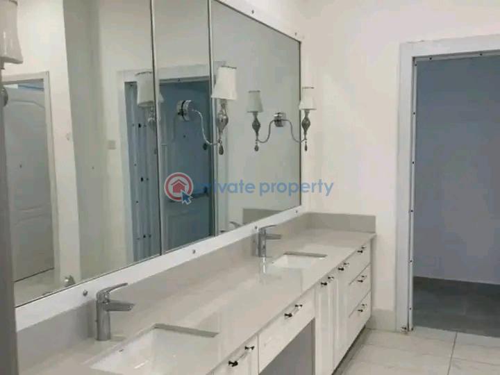 4 bedroom House For Rent East Airport Airport Residential Area Accra - 3