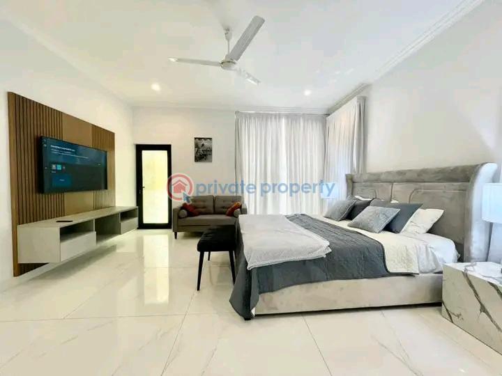 4 bedroom Townhouse For Sale East Airport Airport Residential Area Accra - 6