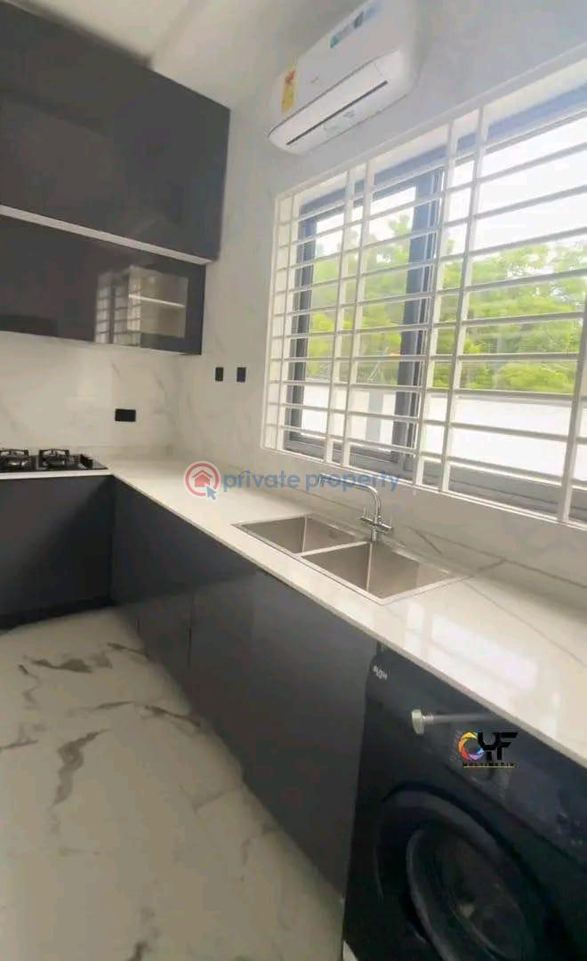 4 bedroom Townhouse For Sale Ogbojo East Legon Accra - 8