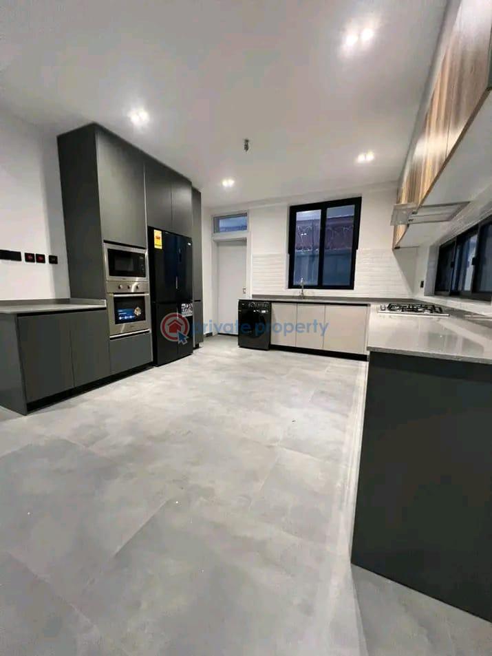 4 bedroom Townhouse For Sale Tse Addo Accra - 4