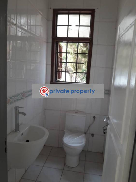 4 bedroom Detached Bungalow For Sale &nbsp;dansoman Opposite Papa's Pizza Accra Metropolitan  - 2