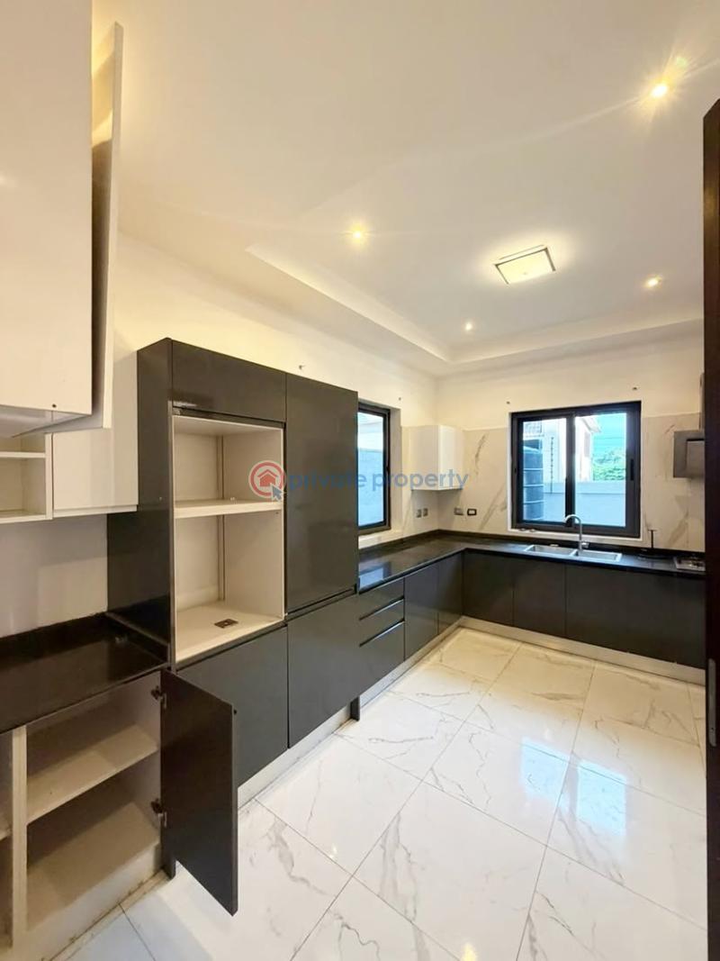 5 bedroom House For Sale Accra East Legon  - 11