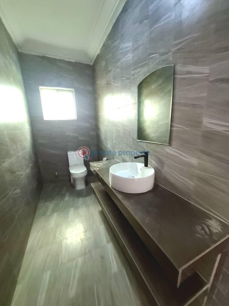 5 bedroom House For Rent East Airport Airport Residential Area Accra - 9