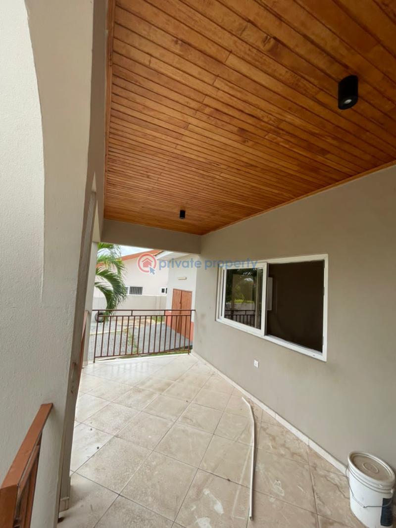 5 bedroom House For Sale Regimaul Gray Estate East Airport Airport Residential Area Accra - 3