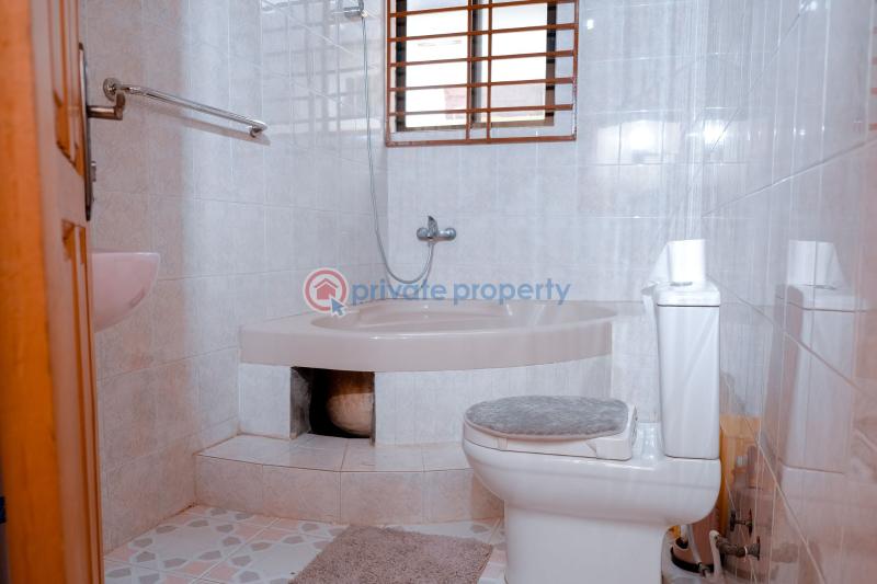 5 bedroom House For Rent Sakumono Spintex Accra - 11