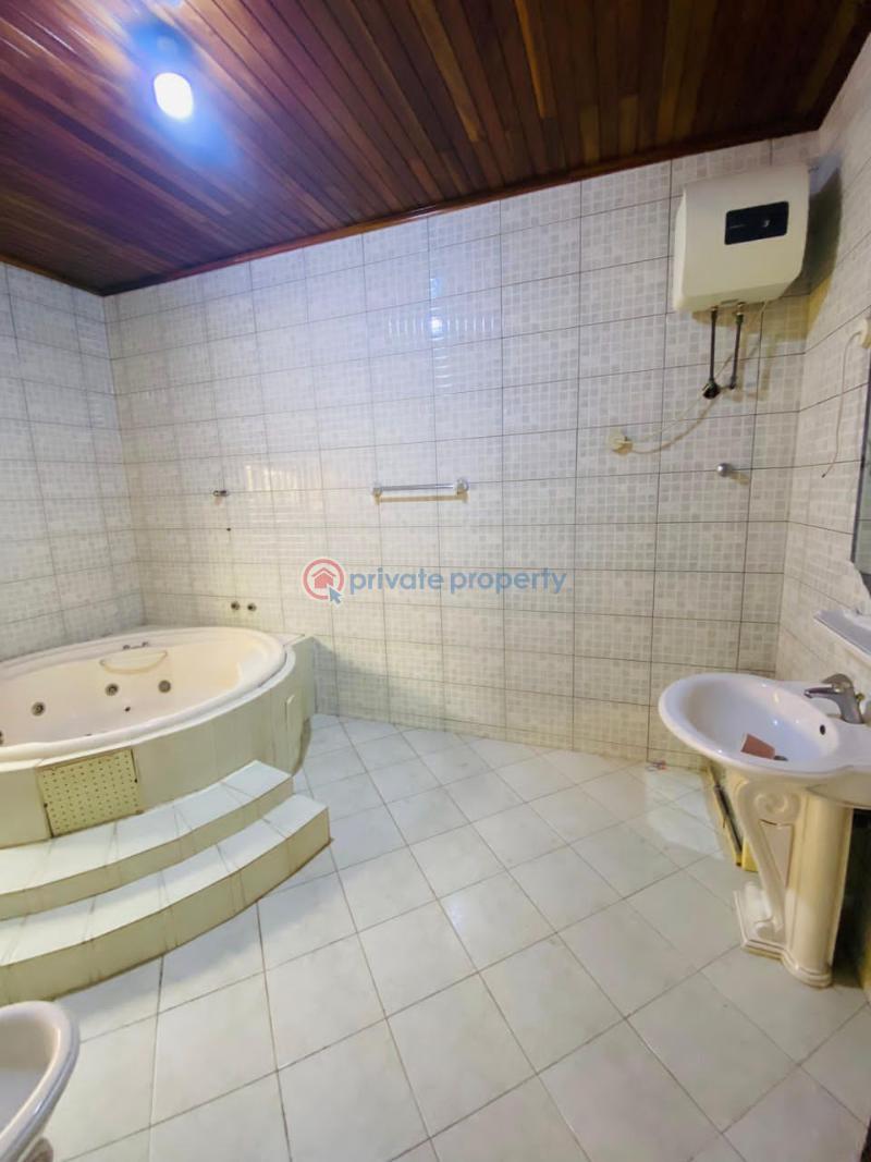 5 bedroom House For Rent Achimota Accra - 10