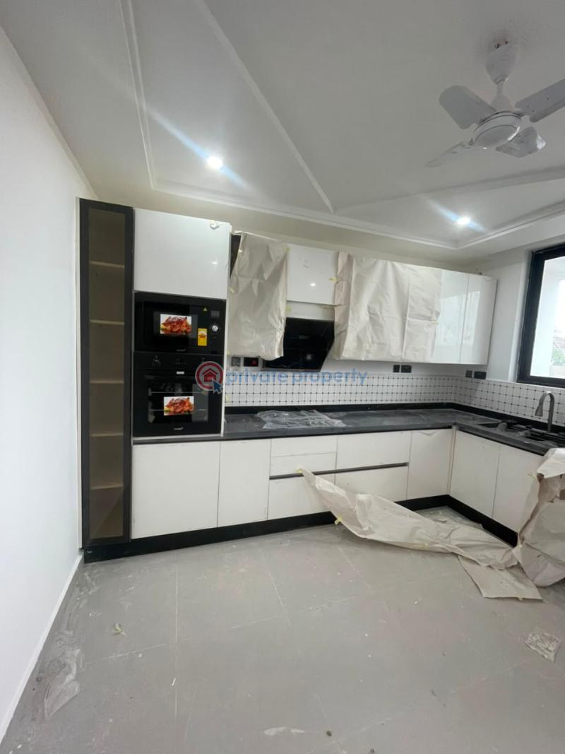 5 bedroom House For Sale East Airport Airport Residential Area Accra - 15
