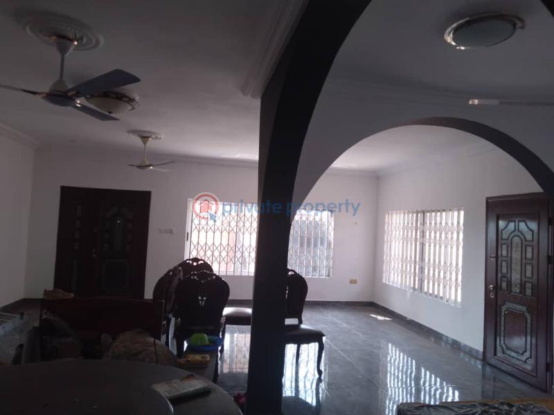 5 bedroom House For Rent Grada Estate Tebibianor Teshie new Town Accra - 2