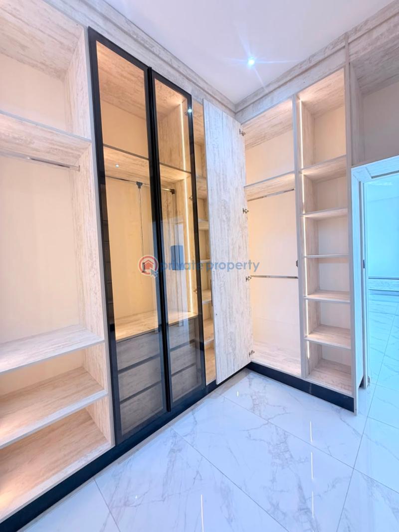 5 bedroom Townhouse For Sale East Legon Hills Accra - 7
