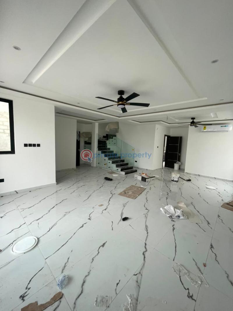 5 bedroom House For Sale East Airport Airport Residential Area Accra - 6
