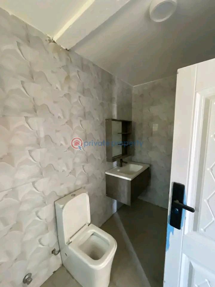 5 bedroom House For Rent Tantra Hill Achimota Ga West Municipal Accra - 8
