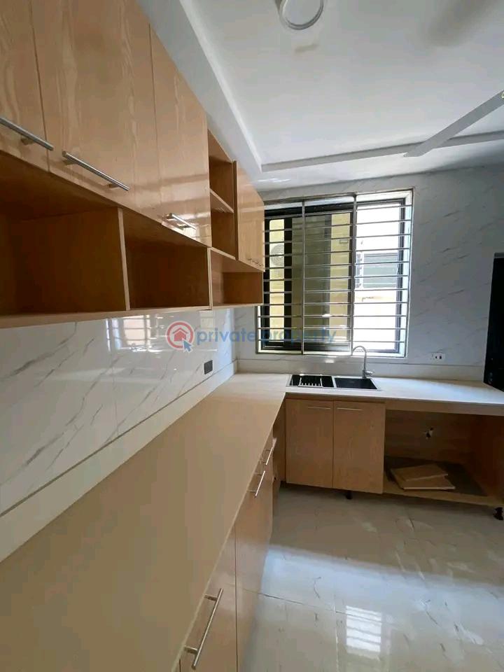 5 bedroom House For Rent Tantra Hill Achimota Ga West Municipal Accra - 9
