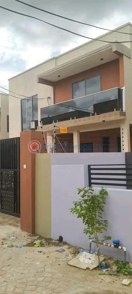 5 bedroom House For Rent Tantra Hill Achimota Ga West Municipal Accra - 0