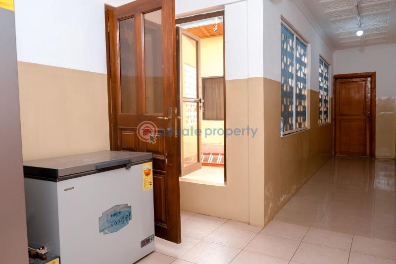 5 bedroom House For Rent Sakumono Spintex Accra - 7