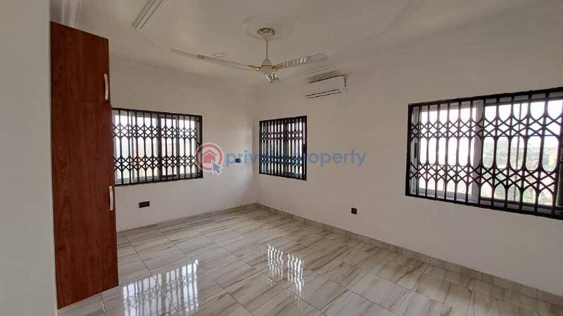 5 bedroom House For Sale Oyarifa La Nkwantanang Madina Municipal Accra - 3