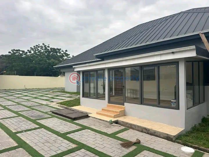 5 bedroom House For Rent Achimota Accra - 6