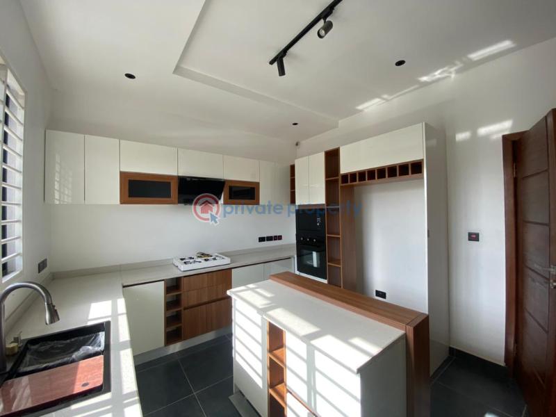 5 bedroom House For Sale Oyarifa Adenta Municipal Accra - 3