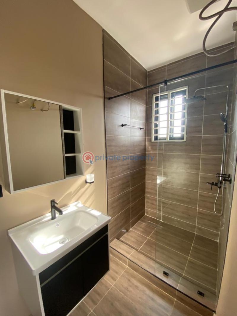 5 bedroom House For Sale Oyarifa Adenta Municipal Accra - 13