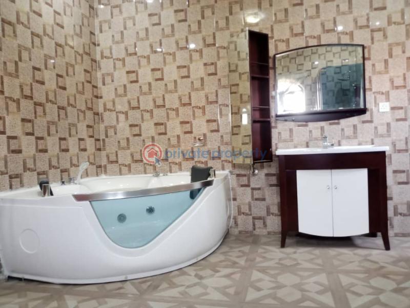 5 bedroom House For Sale West Trassaco Ashaley Botwe Adenta Municipal Accra - 5