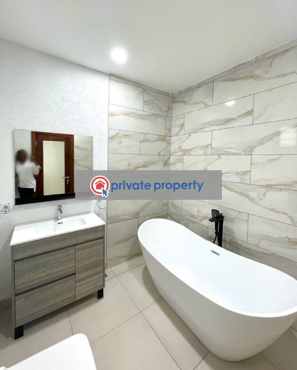 5 bedroom House For Sale &nbsp;east Airport Airport Residential Area Accra - 6