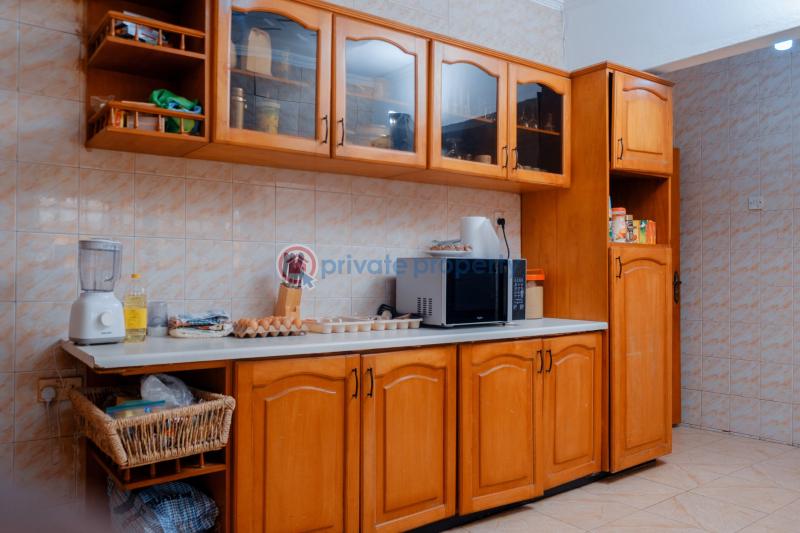 5 bedroom House For Rent Sakumono Spintex Accra - 12