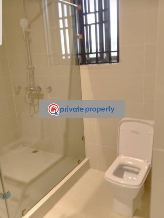 5 bedroom Townhouse For Sale &nbsp;east Airport East Airport Airport Residential Area Accra - 12