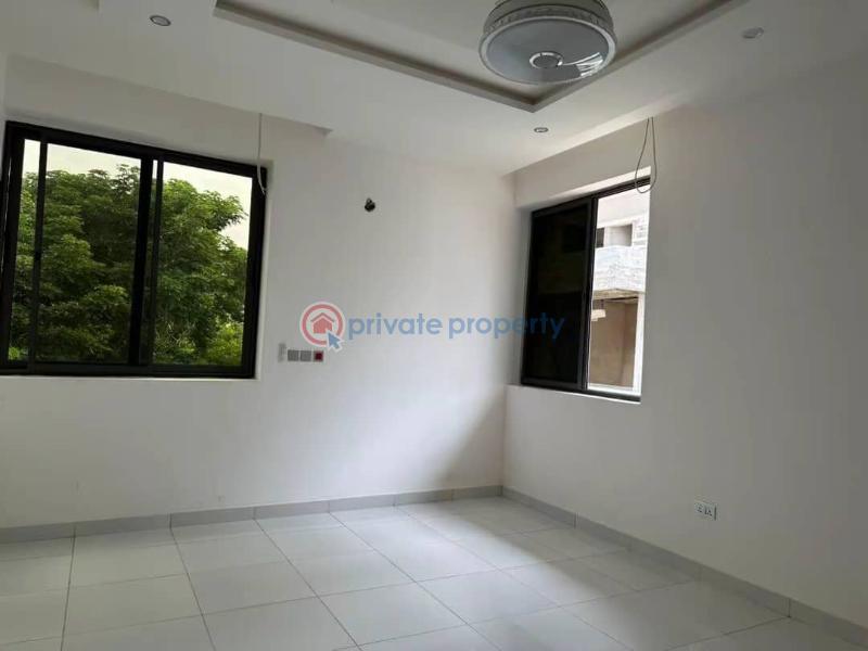 5 bedroom Townhouse For Sale Airport Residential Area Accra - 5