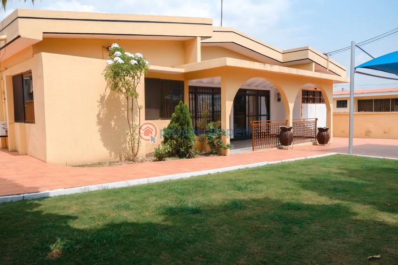 5 bedroom House For Rent Sakumono Spintex Accra - 1