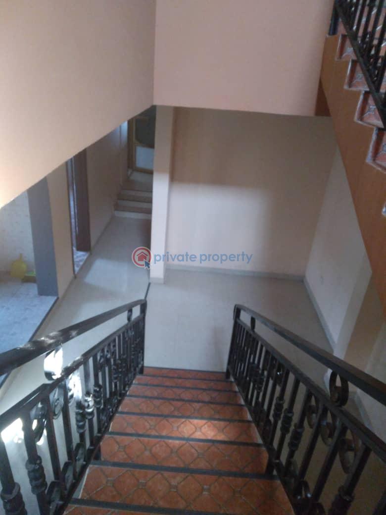 5 bedroom House For Rent Grada Estate Tebibianor Teshie new Town Accra - 8