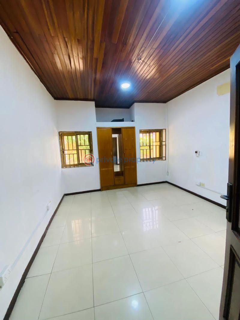 5 bedroom House For Rent Achimota Accra - 3