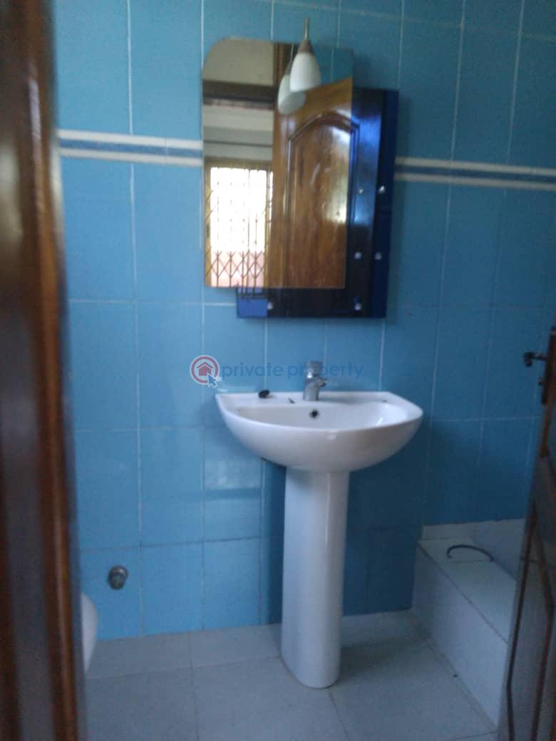 5 bedroom House For Rent Grada Estate Tebibianor Teshie new Town Accra - 11