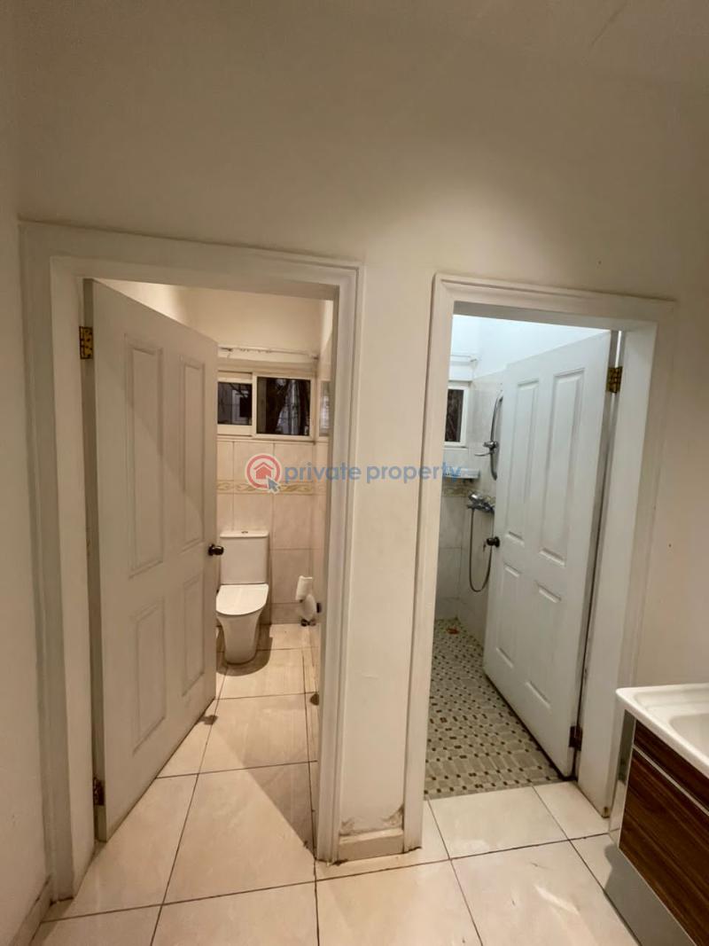5 bedroom House For Sale Regimaul Gray Estate East Airport Airport Residential Area Accra - 6