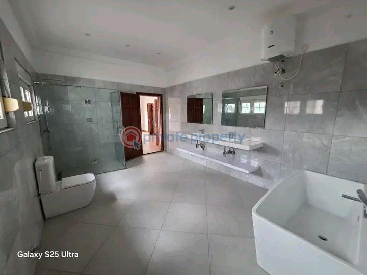 5 bedroom House For Rent East Legon Accra - 5