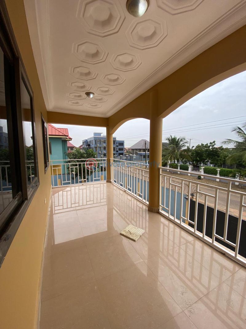 5 bedroom House For Rent Community 25 Tema Accra - 2