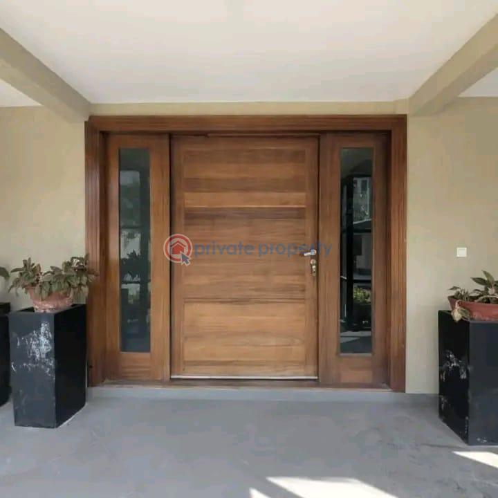5 bedroom House For Rent East Airport Airport Residential Area Accra - 15