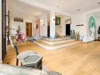 5 bedroom Townhouse For Rent Cantonments Accra - 10