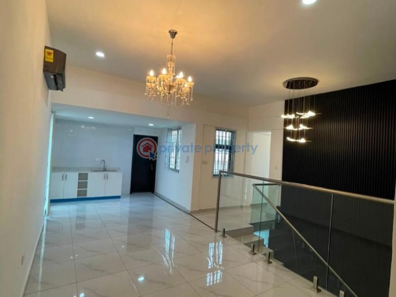 5 bedroom House For Rent Labone Cantonments Accra - 2