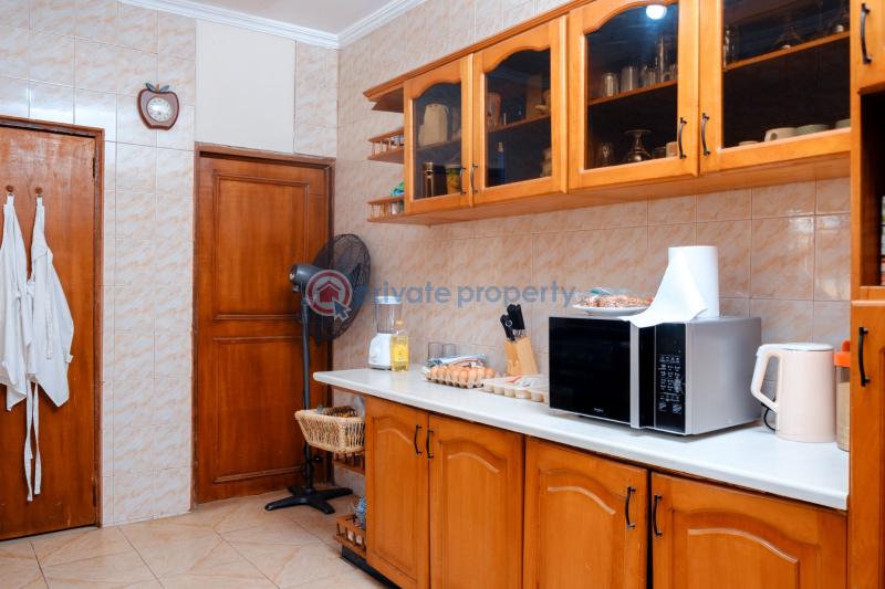 5 bedroom House For Rent Sakumono Spintex Accra - 13