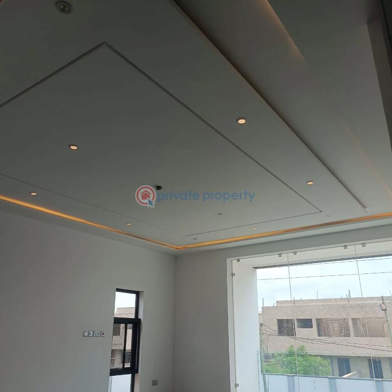 5 bedroom House For Sale Adenta Adenta Municipal Accra - 8