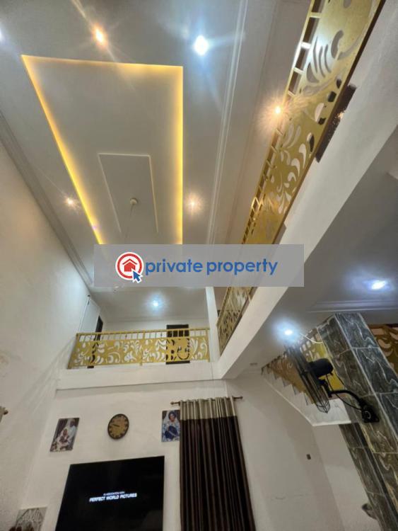 5 bedroom Detached Bungalow For Sale &nbsp;awoshie Palace Area Accra Metropolitan  - 4