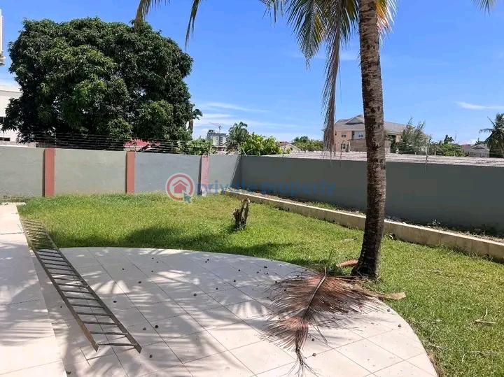 5 bedroom House For Rent Cantonments Accra - 6