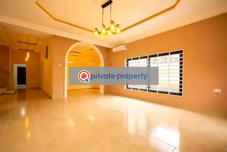 5 bedroom Detached Duplex For Sale &nbsp;batsonaa Spintex Accra - 5
