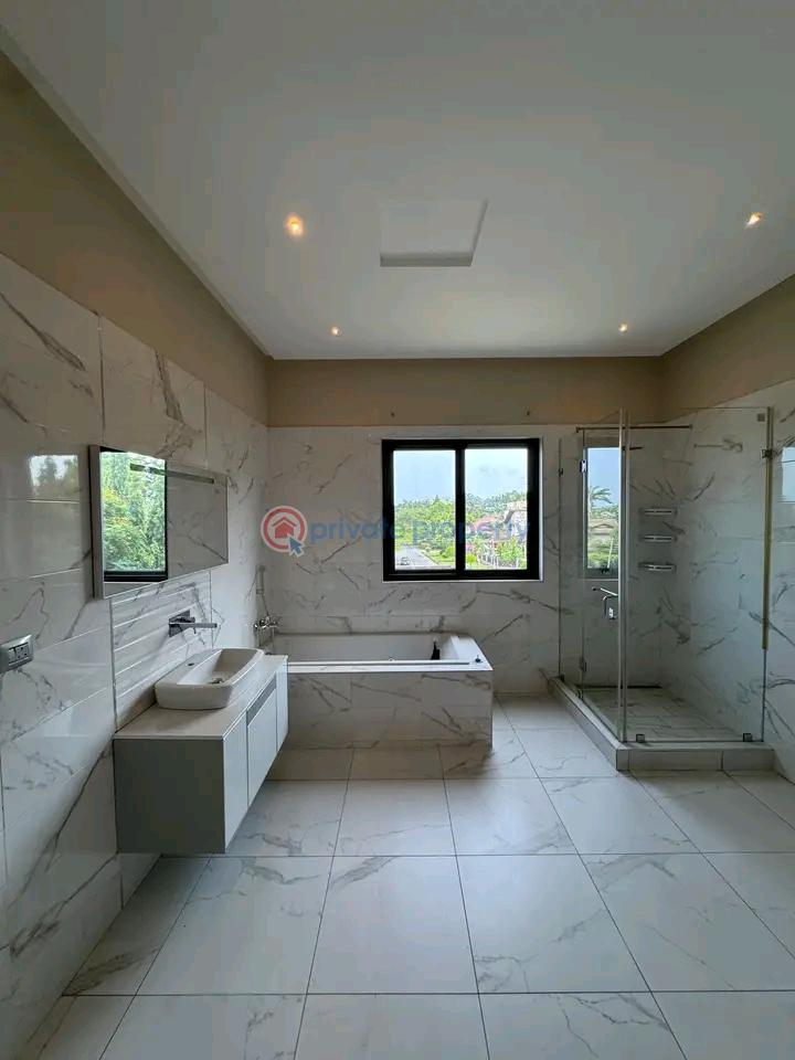 5 bedroom House For Rent East Legon Accra - 3