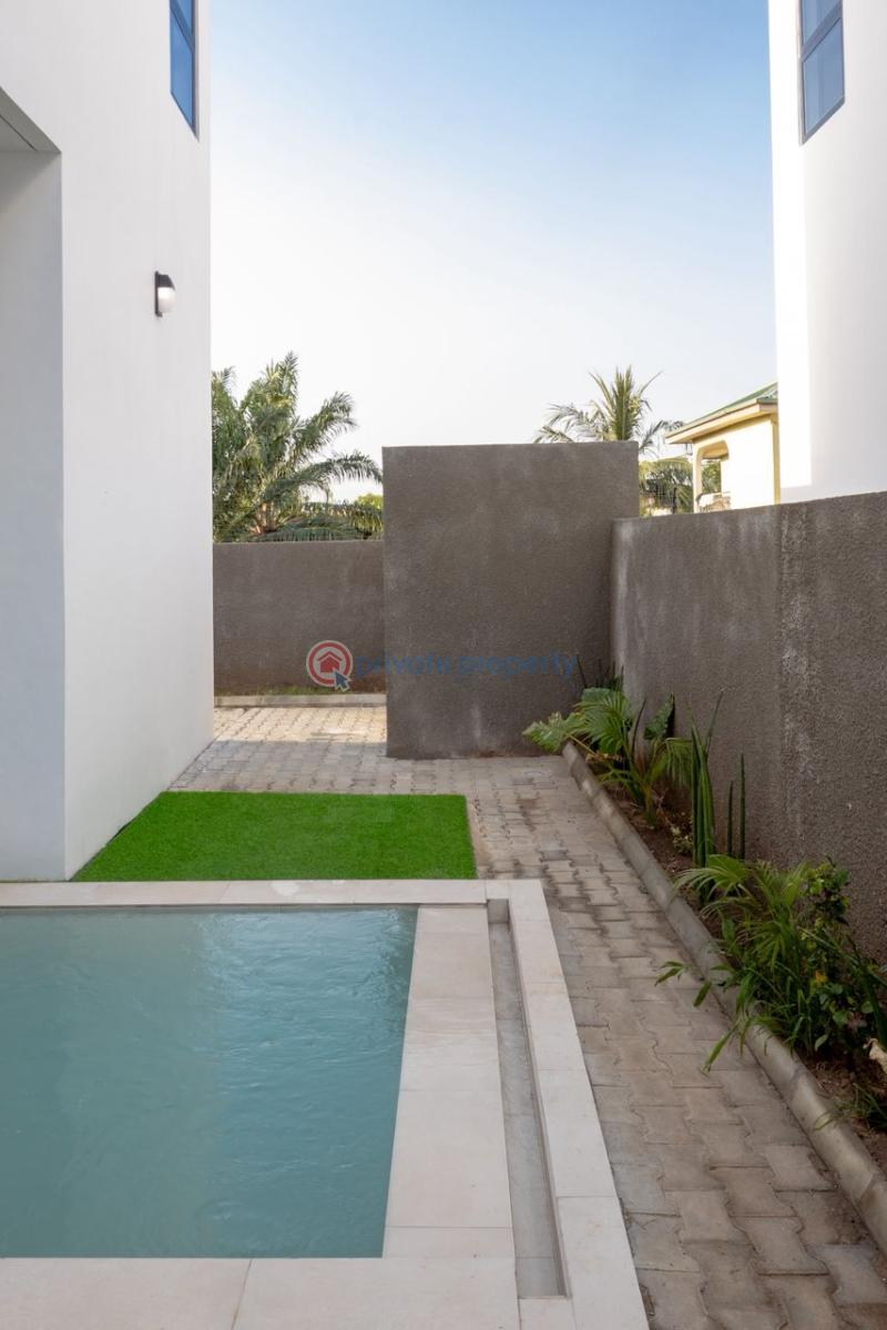 5 bedroom House For Sale North Legon Accra - 4