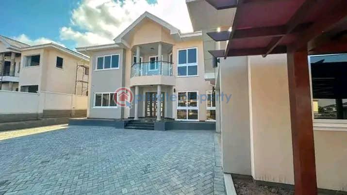 7 bedroom House For Rent Chain Home East Airport Airport Residential Area Accra - 0