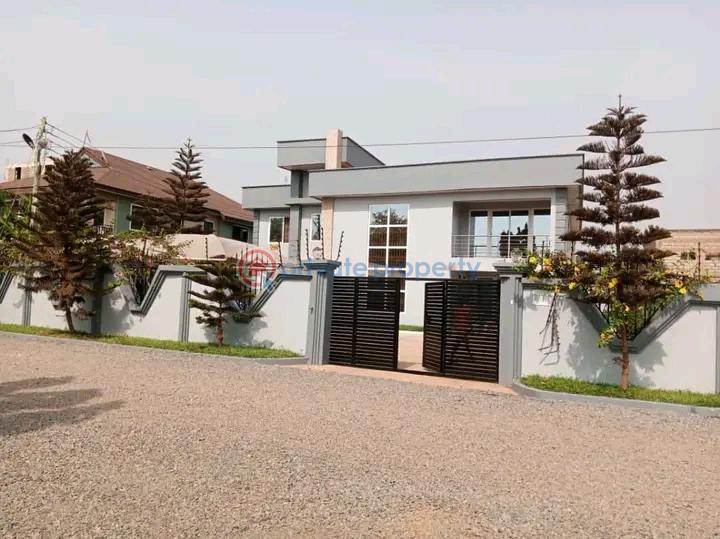 5 bedroom House For Rent Tse Addo Accra - 4
