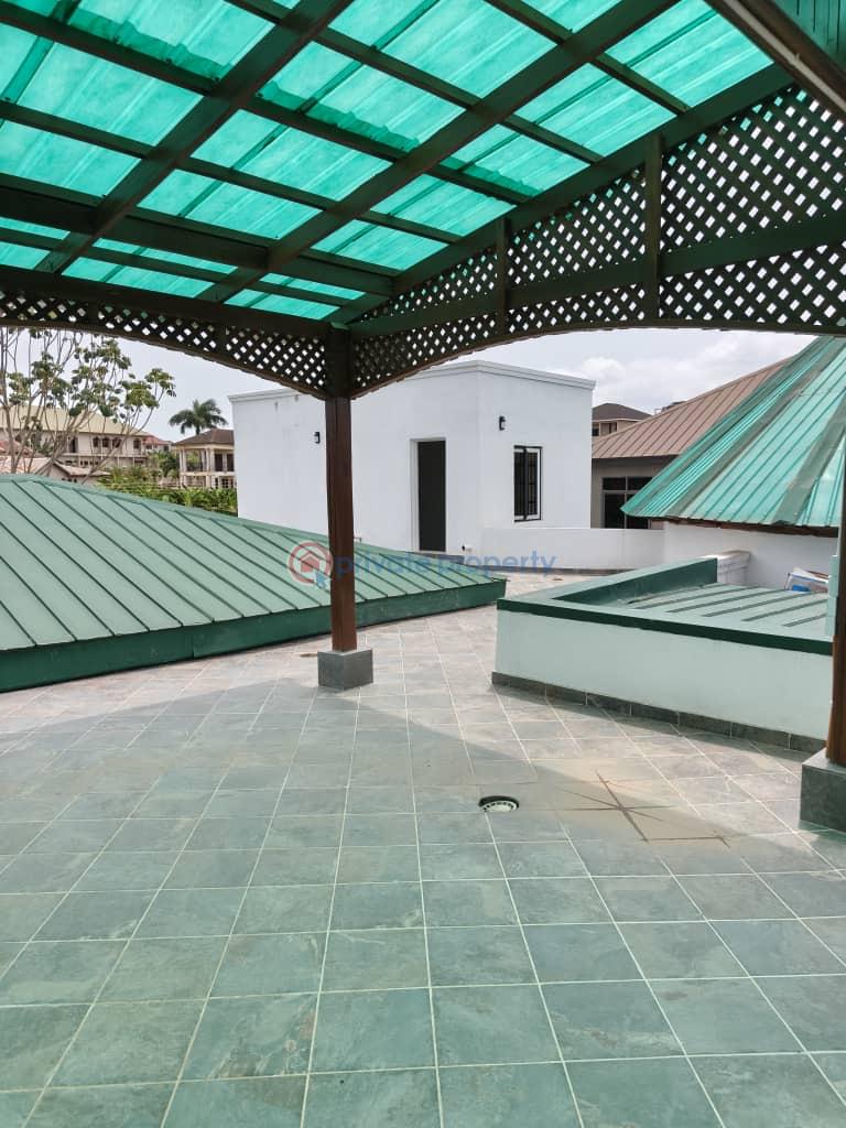 6 bedroom House For Sale Hilltop Kwadaso Kumasi Metropolitan Ashanti - 2