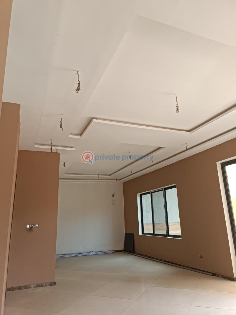 6 bedroom House For Sale East Legon Accra - 3
