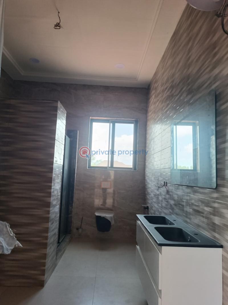 6 bedroom House For Sale East Legon Accra - 12